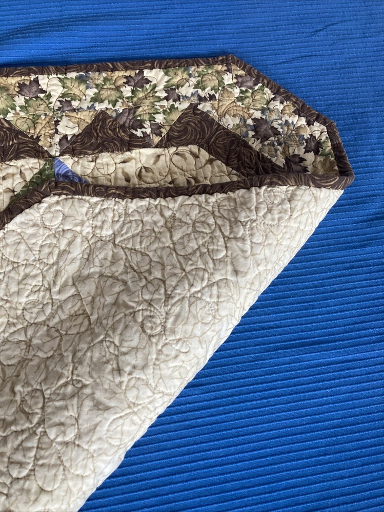 Summer Thyme quilt pattern by This & That for Checkers 23”x23”