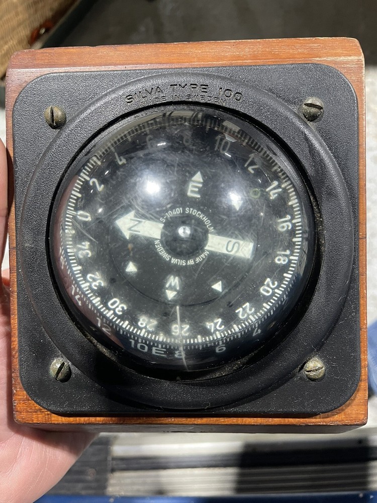 SILVA TYPE 100 MARINE NAVIGATION COMPASS…MADE IN SWEDEN