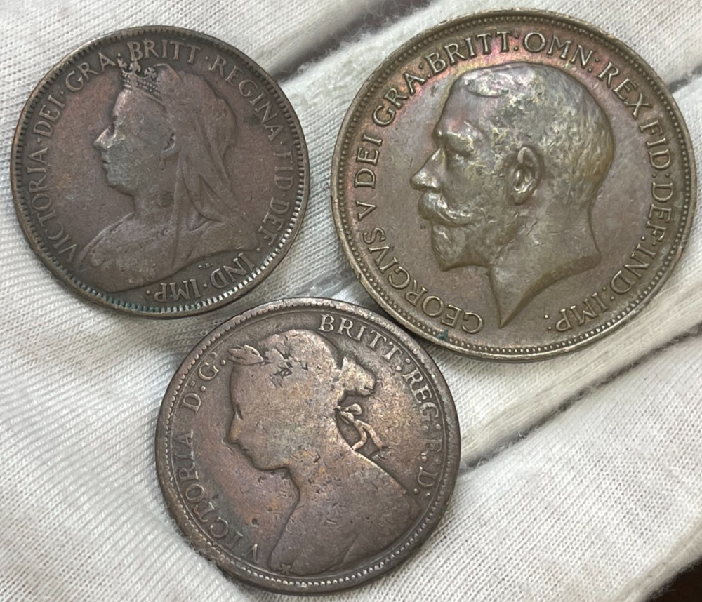 Early Assorted Great britain 3 Coins lot