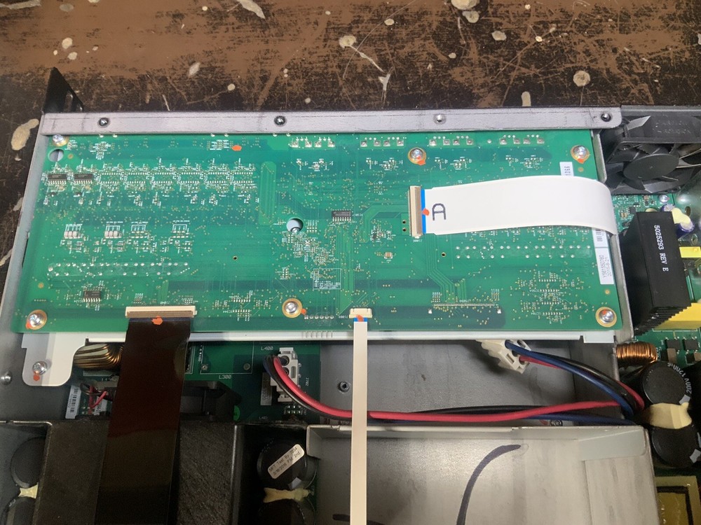 CROWN DCi 2_600 600W POWER AMPLIFIER