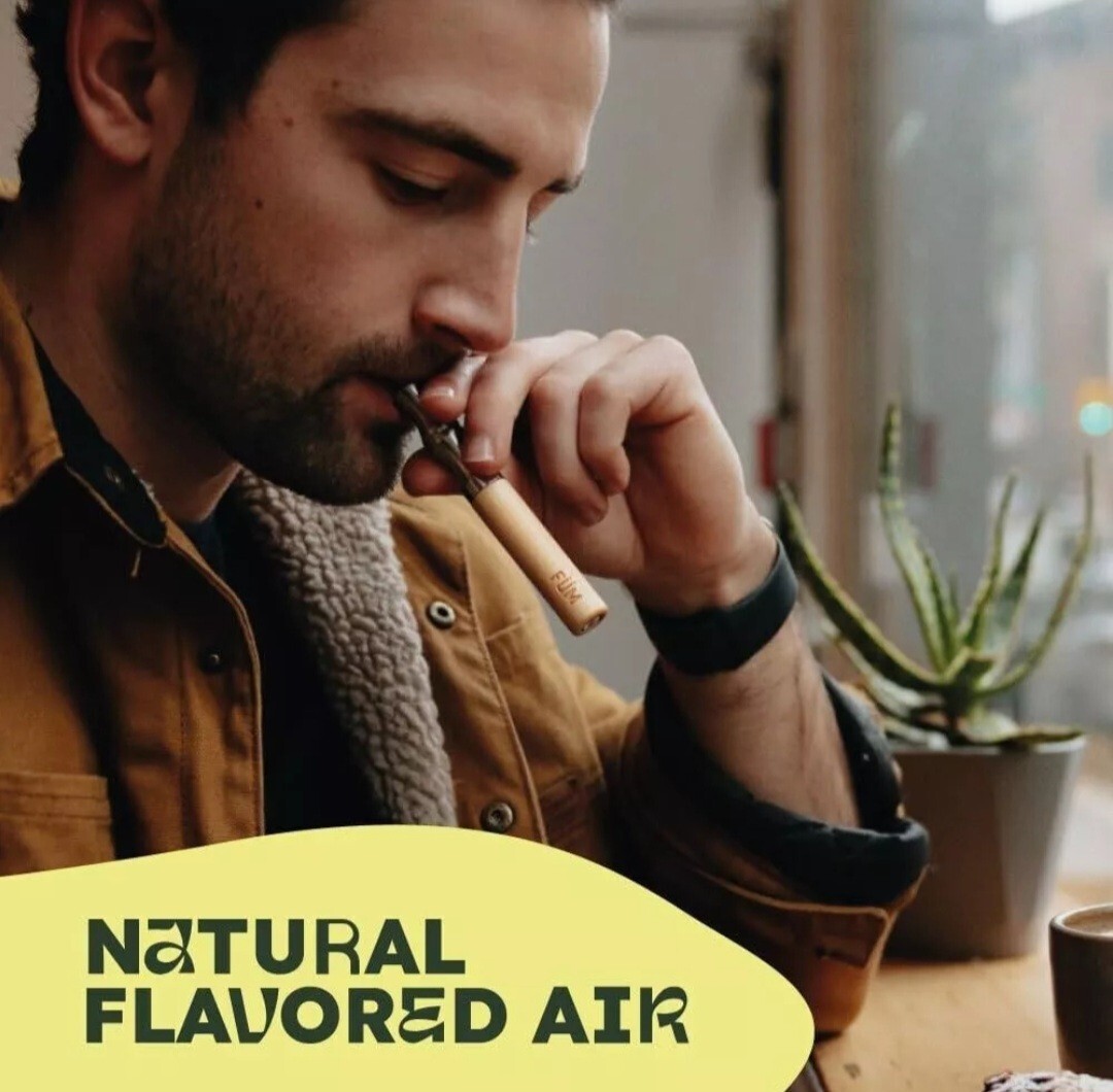 Füm Journey Pack Flavored Air Device with 4 Packs of Plant Based Cores