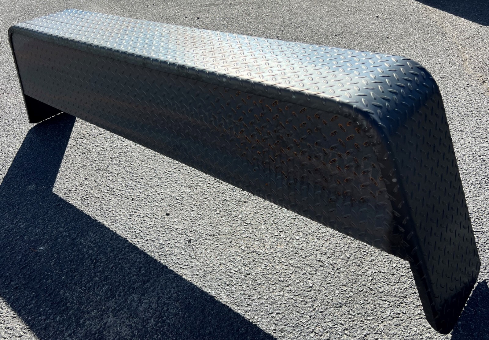 Tandem Treadplate Single Break Fender, fits 15-17.5" wheels 14Ga Steel 10x72x19