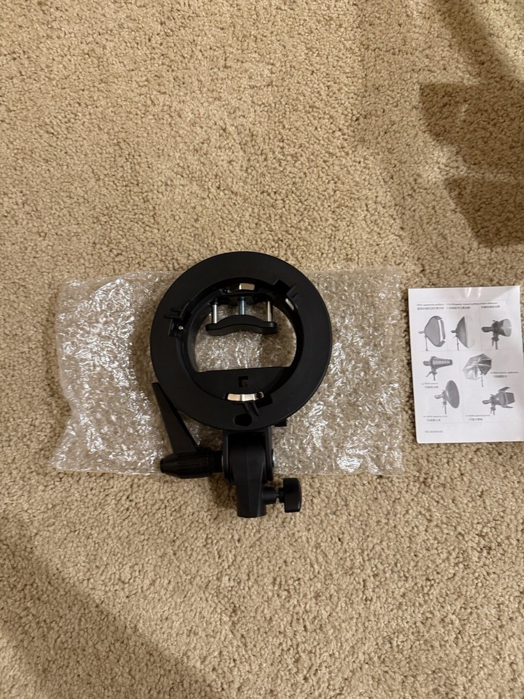 Godox S-type Bracket Bowens Mount Holder for Speedlite Flash - Black