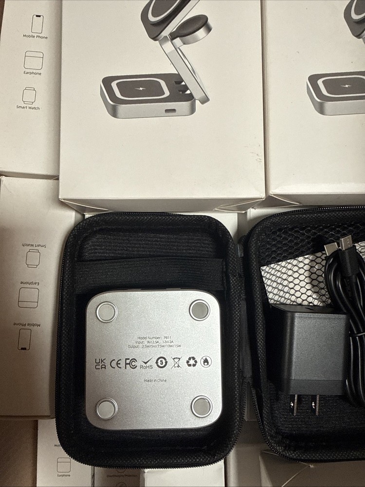 ChargeDeck 3-in-1 Foldable Wireless Station - For Apple & Android