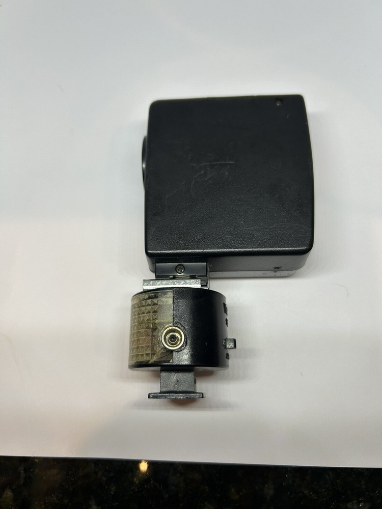 Vintage Argus Mini-Lite Flash Unit with Vivitar Mount