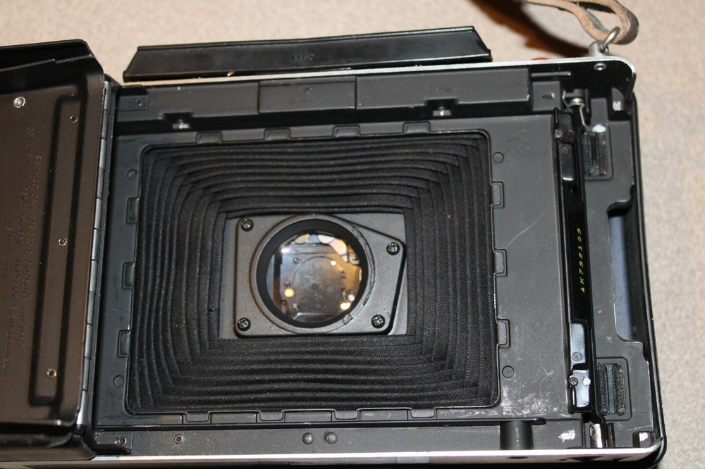 Vintage Polaroid Automatic 100 Land Camera