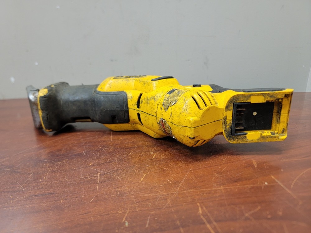 DeWalt DCS387 20V MAX Cordless Variable Speed Reciprocating Saw - Tool Only