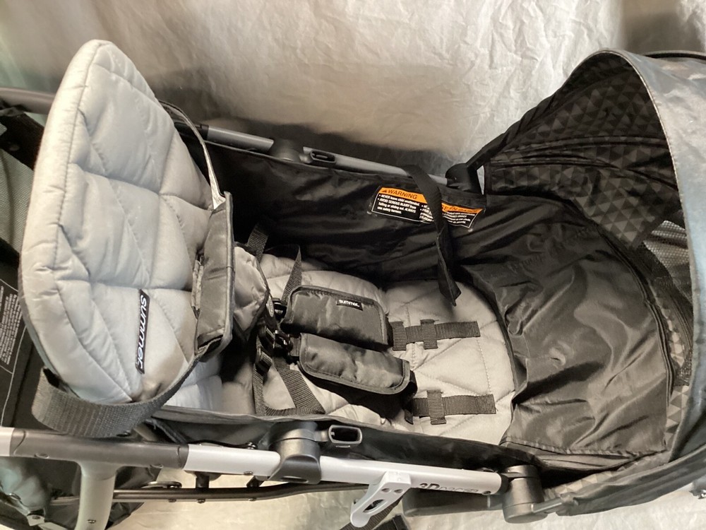 Summer 3Dpac CS Compact Fold Stroller Black - Missing Cup Holder