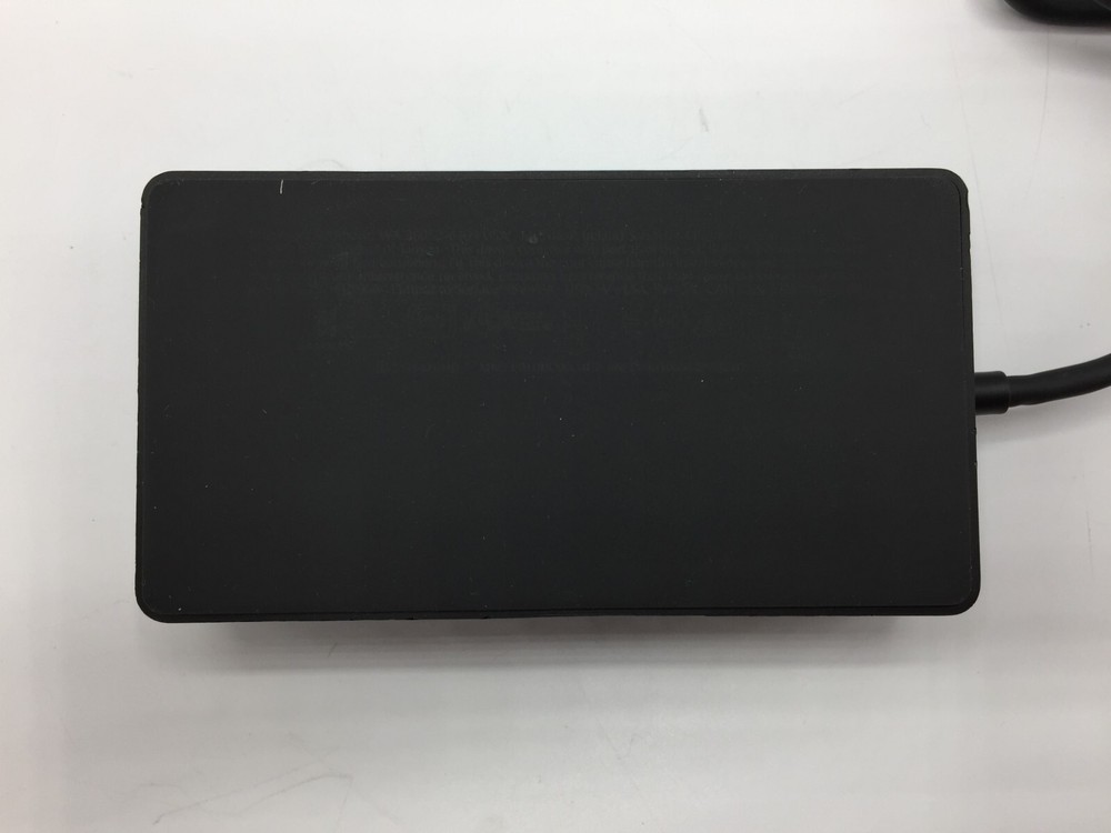 Microsoft Surface Dock 2 MODEL 1917 [ UNIT ONLY ] FREE S/H