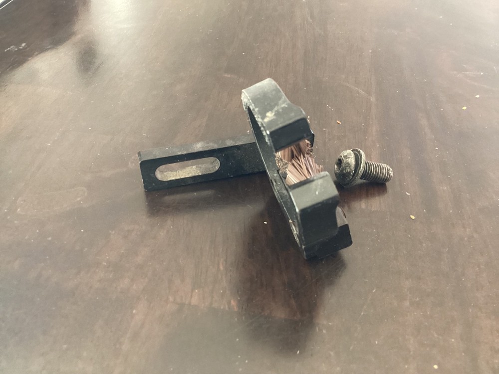 Arrow rest Whisker Biscuit rh used