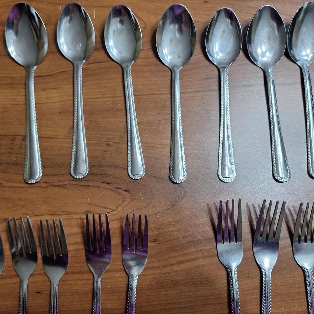 Stainless China Flatware Silverware - 44pc - Unbranded