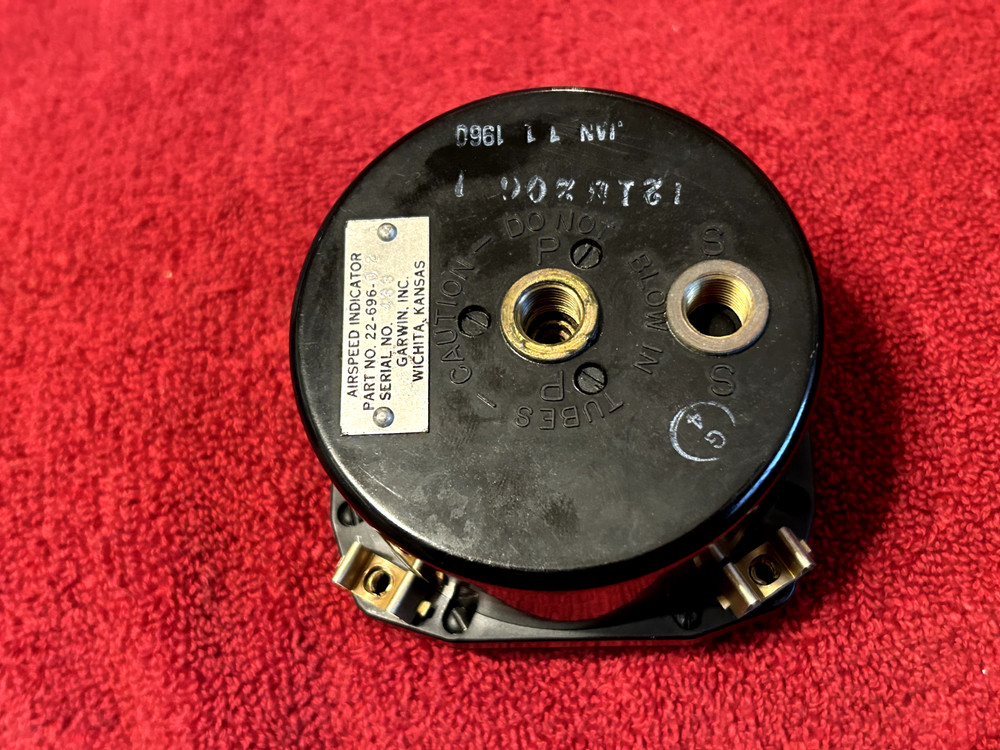 GARWIN AIRSPEED INDICATOR P/N 22-696-02