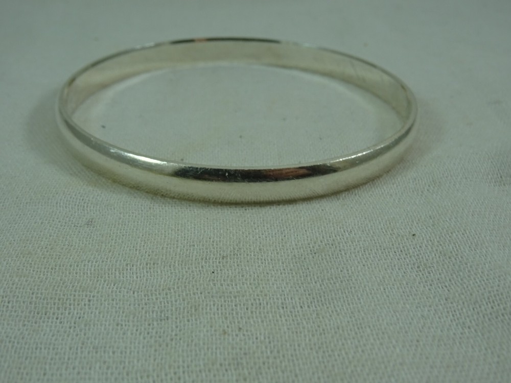 GRT Sterling Silver Bangle Bracelet 925 7mm 30.6grams Solid 8.5"