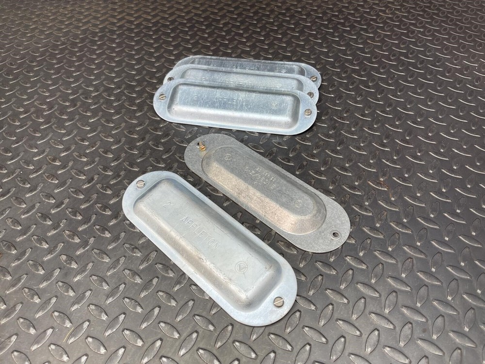 5-Pack 2-Inch Conduit Body Covers, Appleton K-200 - Unused