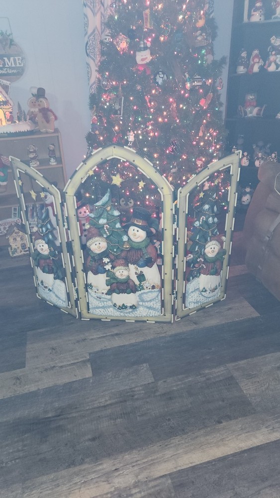 Tri Fold Decorative Snowman Fireplace Screen