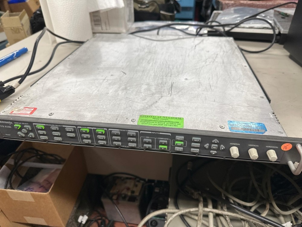 Tektronix WVR-6100 Multi-Standard Multi-Format Waveform Rasterizer OPT STD