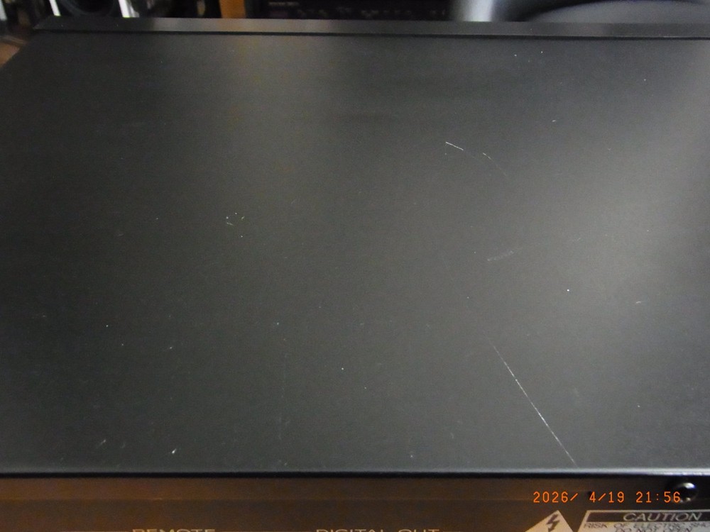 TEAC CD-P650 CD Player with USB Digital Interface Recording/Playback