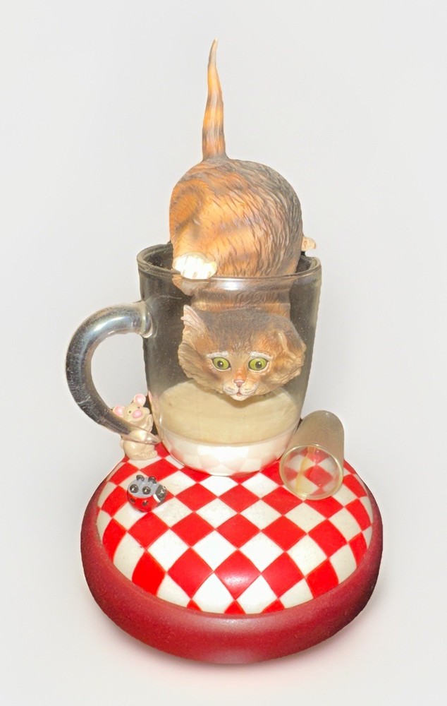 Danbury Mint Curiosity Cats Comical Cats