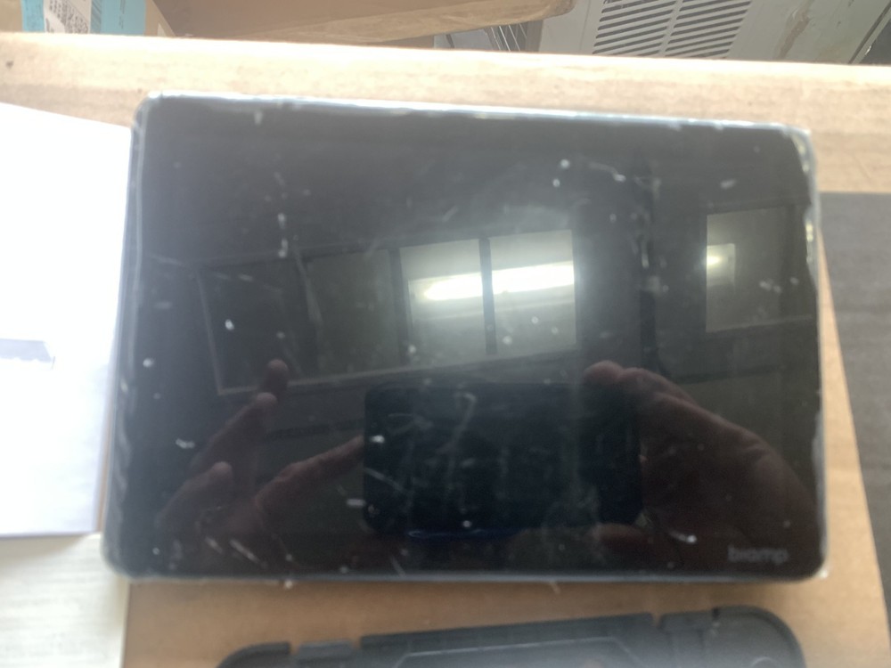 Biamp Apprimo Touch 8i control panel