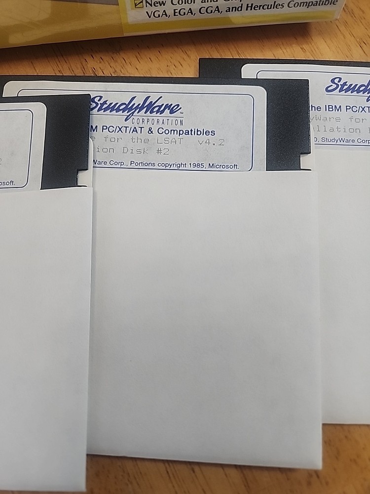 Vintage Cliff Notes LSAT Prep Guide Study Ware Computer Software For IBM PC, XT