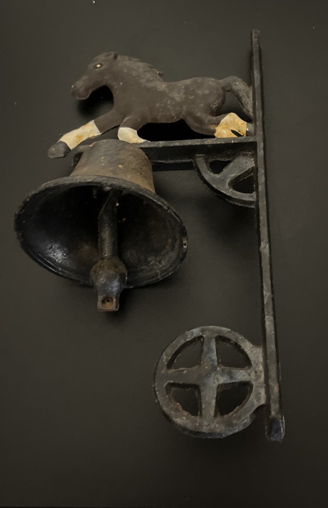 Cast Iron Horse Dinner Bell