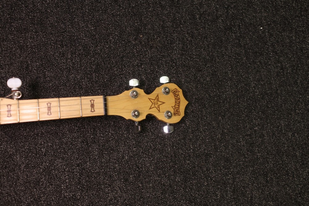 Deering Good Time Special 5 String Banjo