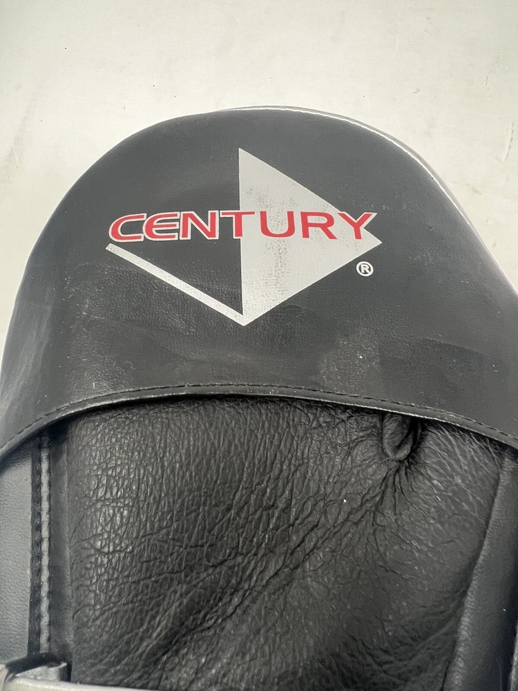 Century Boxing Punching Mits Size Medium/large Black