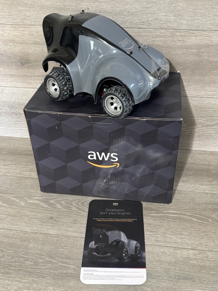 AWS DeepRacer Fully Autonomous 1/ 18th Scale Race Car ONLY for Developers