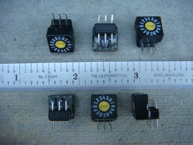 LOT of TEN (10) 16-position Rotary HEXADECIMAL SWITCHES -- New & Unused