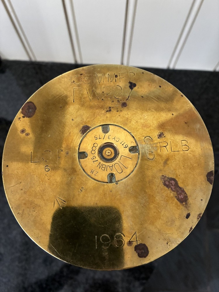 1964 - 105mm brass case . Superb condition