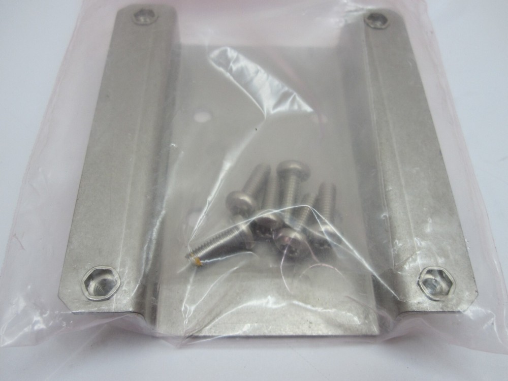 Ericsson NTM 101 2334/1 Bracket Mount For 2-Way GPS Splitter