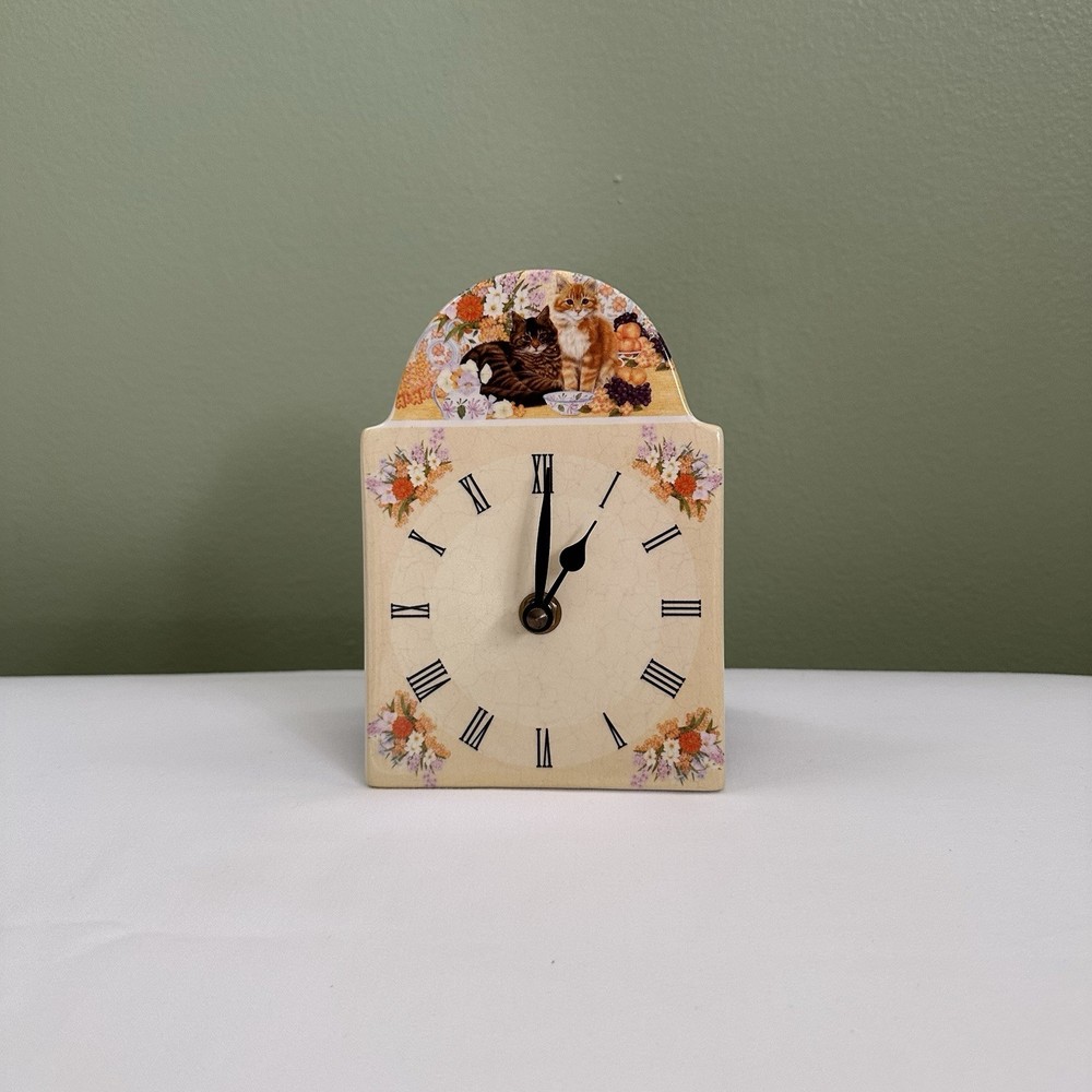 Vintage 2001 Ceramic Tile Wall Clock Kittens Flowers Garden Rustic