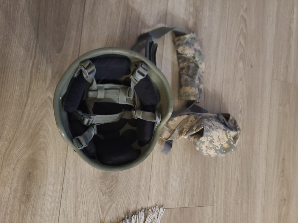 ach helmet large