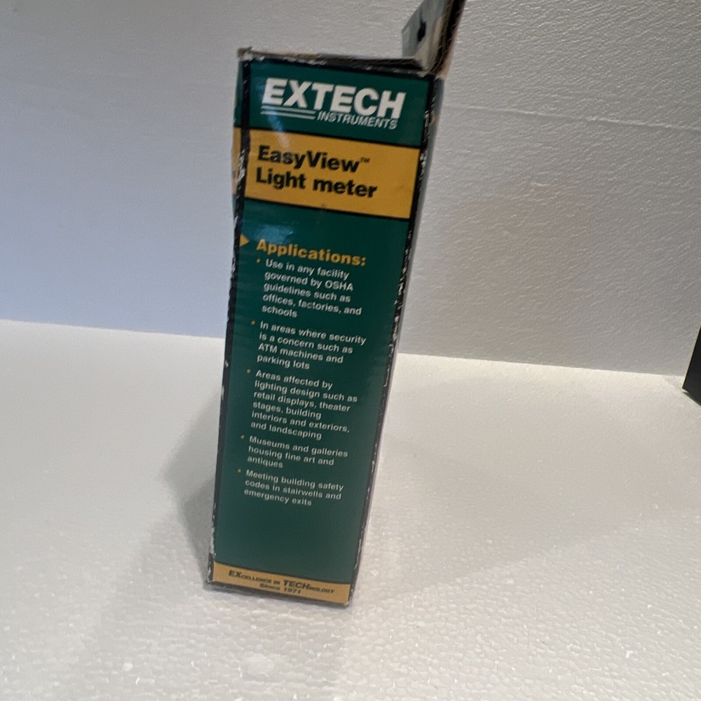 Extech Instruments Easy View EA30 Light Meter 40 To 40000 Foot Candles