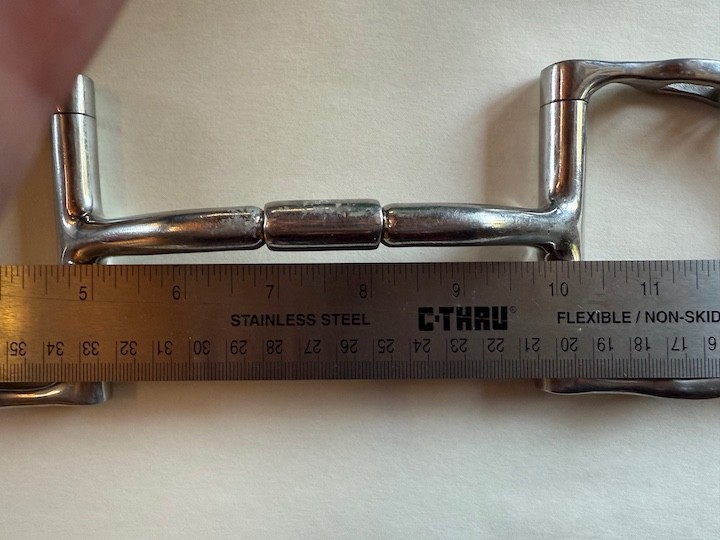 Toklat D ring snaffle 04 size 5 used