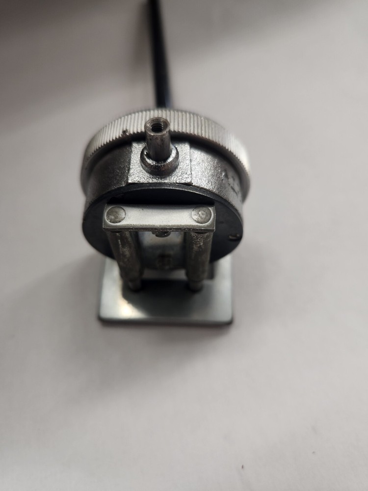 Central Tool 4347 Dial Indicator W/Case (#65)