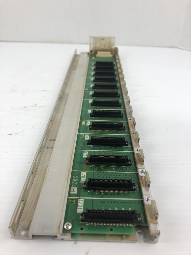 Mitsubishi Q312B Base Unit Model