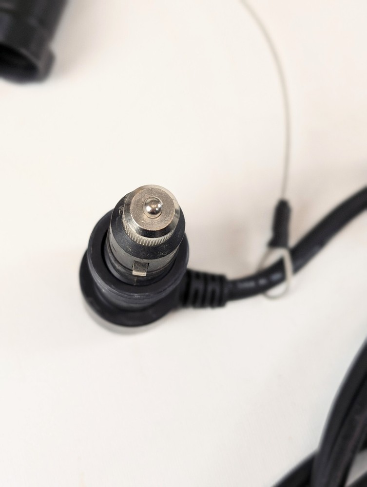 SureFire HellFighter UH-01D Light Cable Kit with Hand Grip Switch