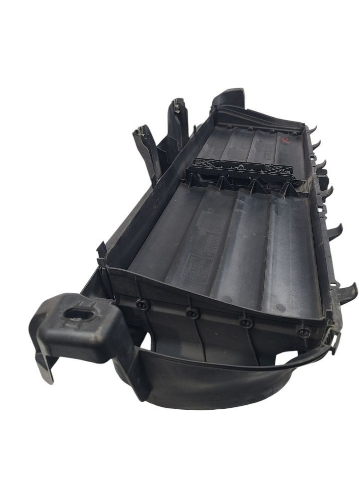 528I 2015 Air Shutter 615822