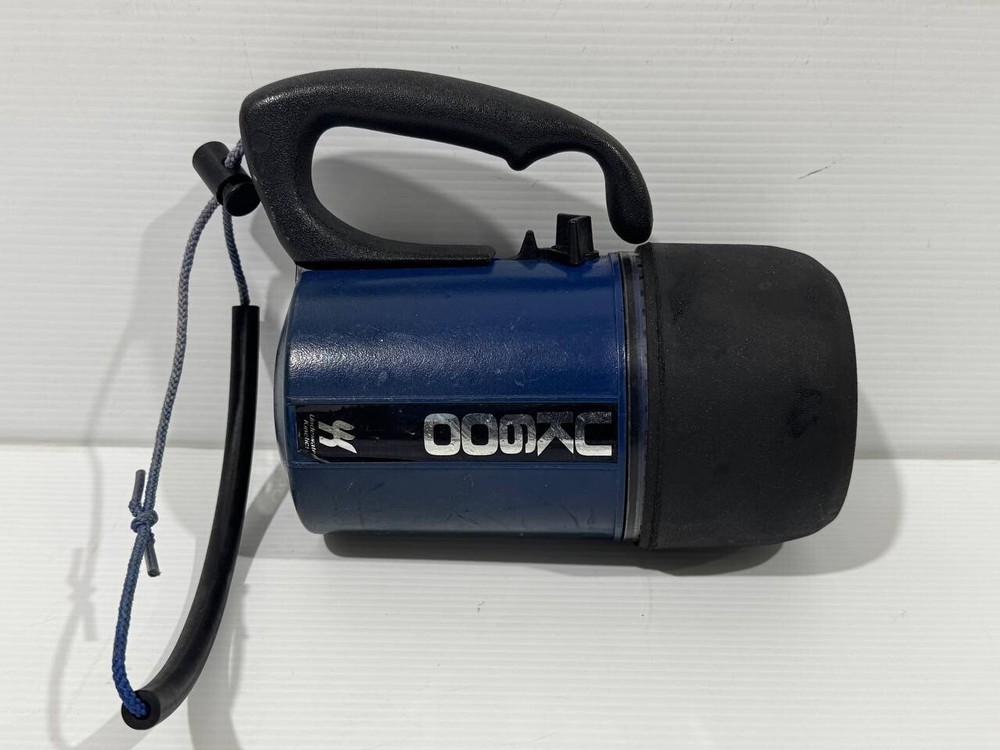 UNDERWATER KINETICS UK600R DIVE LIGHT