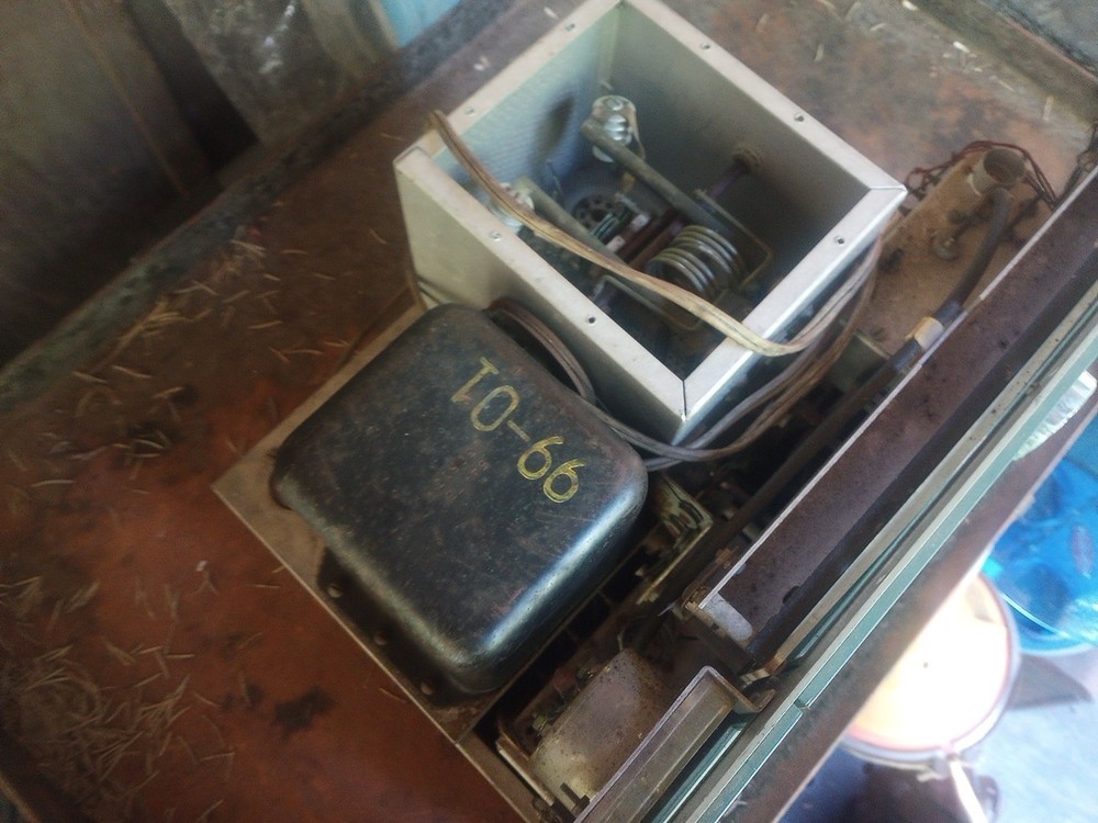 Heathkit VHF-1 Seneca Ham Radio Transmitter