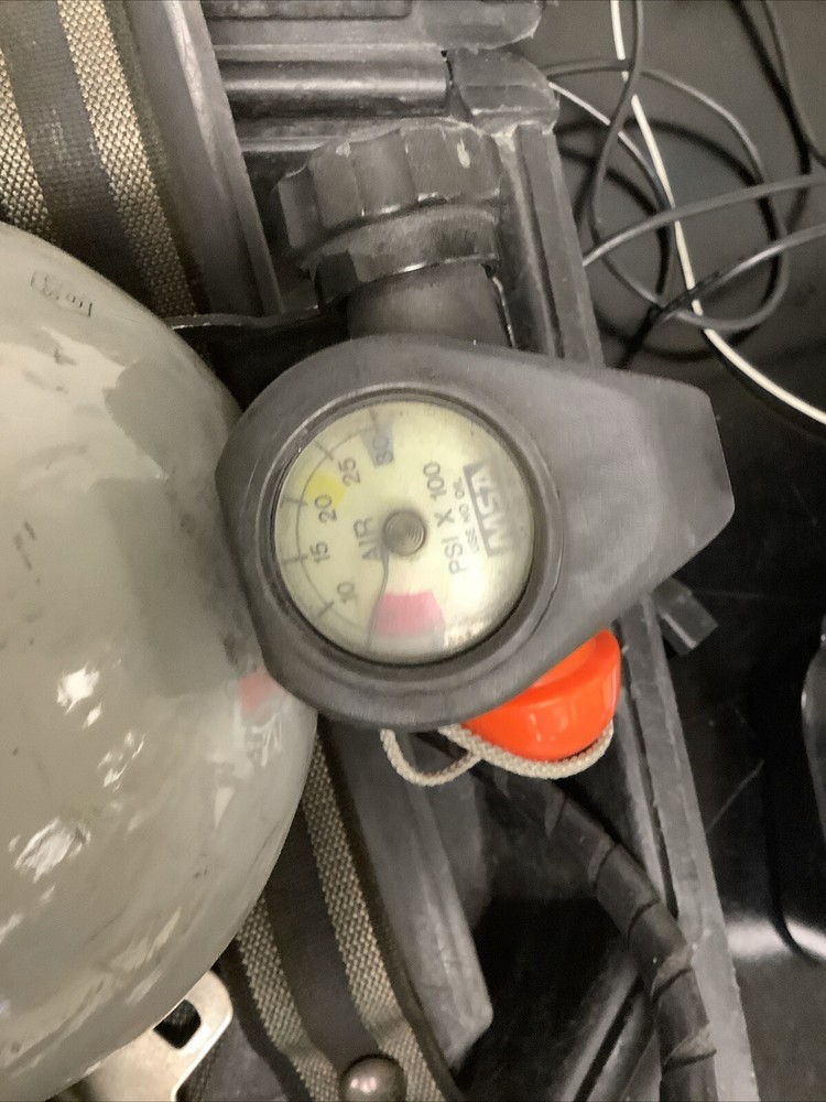 MSA Ultralite II Air Mask Pressure Demand Oxygen System