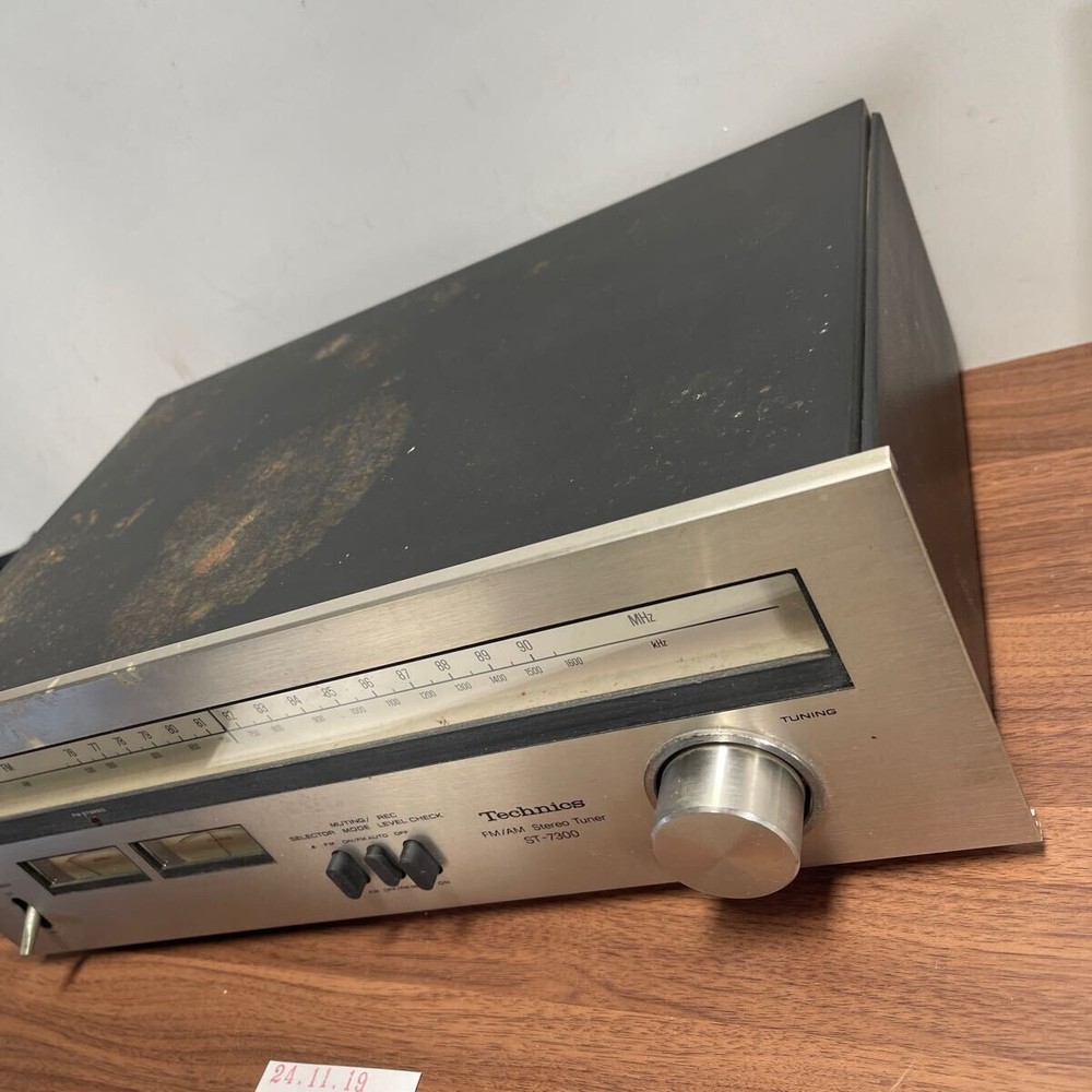Technics ST-7300 Ⅱ Stereo Tuner AM/FM Silver Good GP