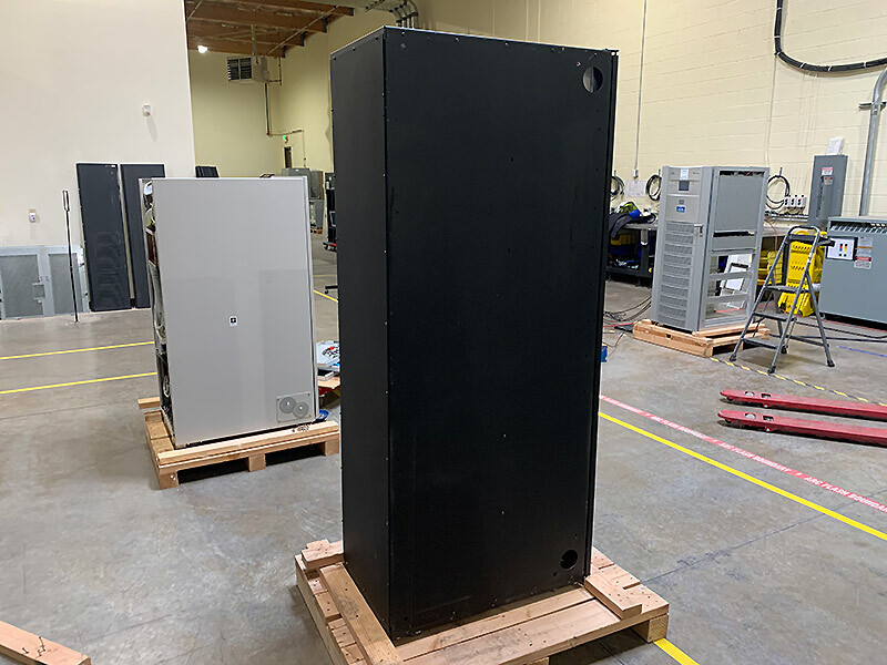 Eaton Powerware 9390 40 kVA UPS System