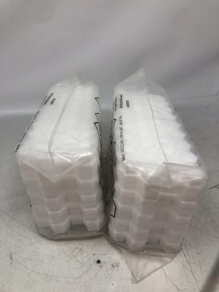 Hive Caps Hexagonal Ice Molds PP Plastic White 200 Cavities 2Pk