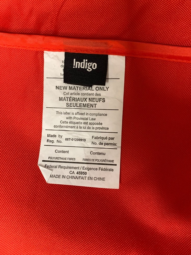 Indigo Red Great Canadian Roll Up Blanket