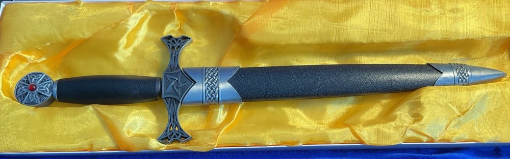 Knotted Celtic Dagger New In Box