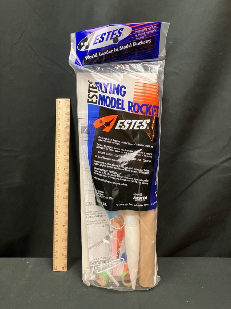 Original (not reissue) Estes Nova Payloader Flying Rocket Kit #1960 -Sealed