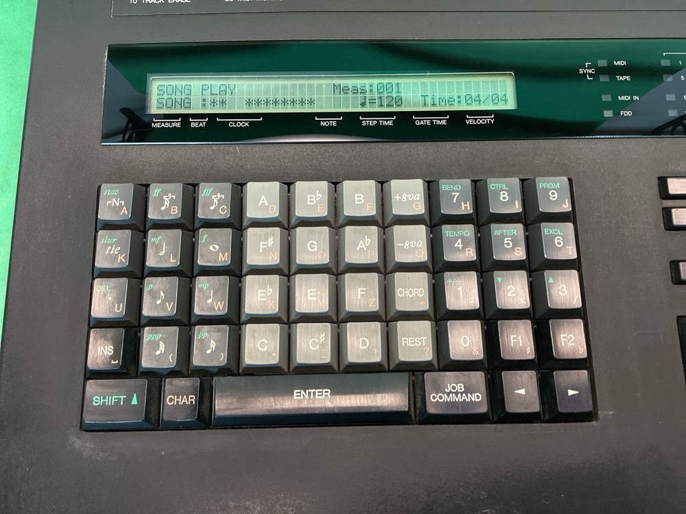 Yamaha QX3 3.5” Floppy Disk Digital Sequencer Recorder - POWERS ON - UNTESTED