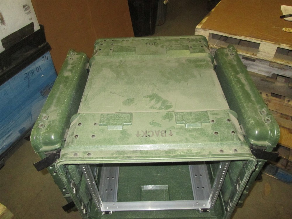 Rackmount 09U x24 Slide Out General Dynamics Composite Shock Mount Rack Case C